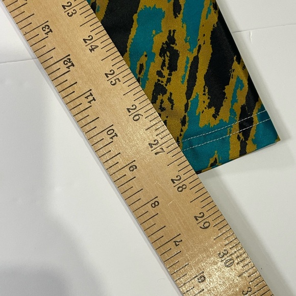 NFL Football Team Apparel Jacksonville Jaguars Stripes Women's Leggings Size S - Picture 9 of 9